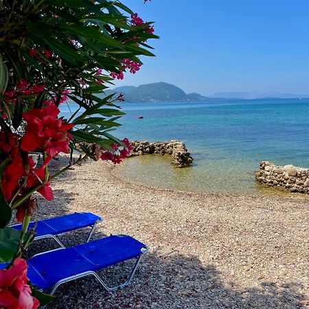Kohyli Beachfront House Agia Pelagia Chlomou Luaran gambar