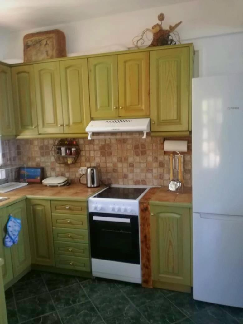 Kohyli Beachfront House Agia Pelagia Chlomou Luaran gambar