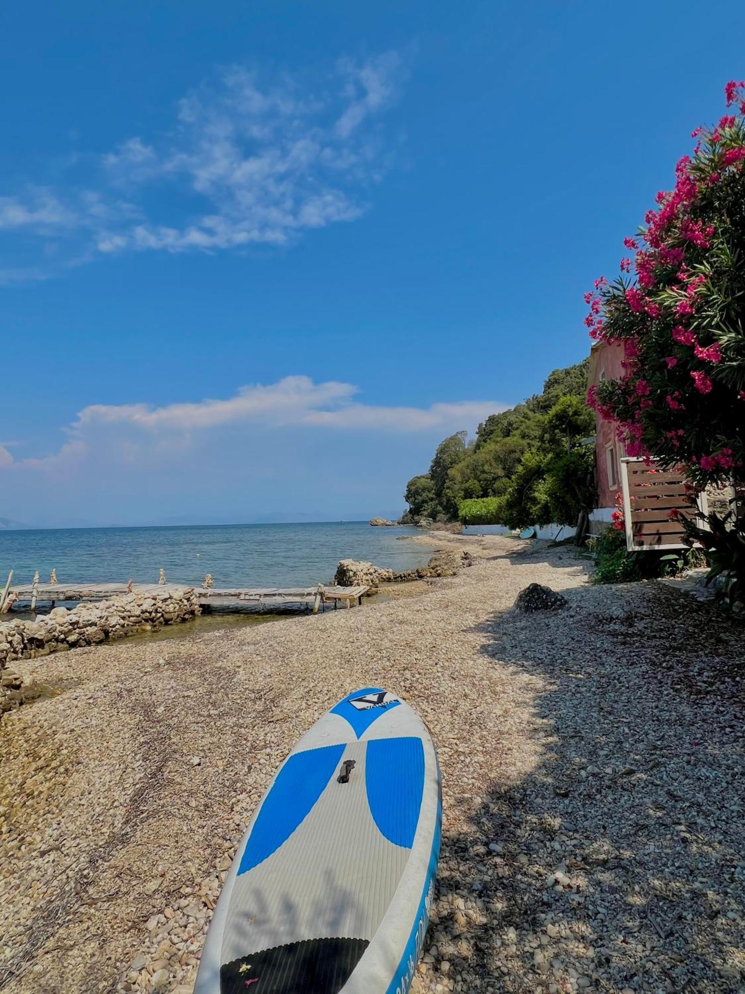 Kohyli Beachfront House Agia Pelagia Chlomou Luaran gambar