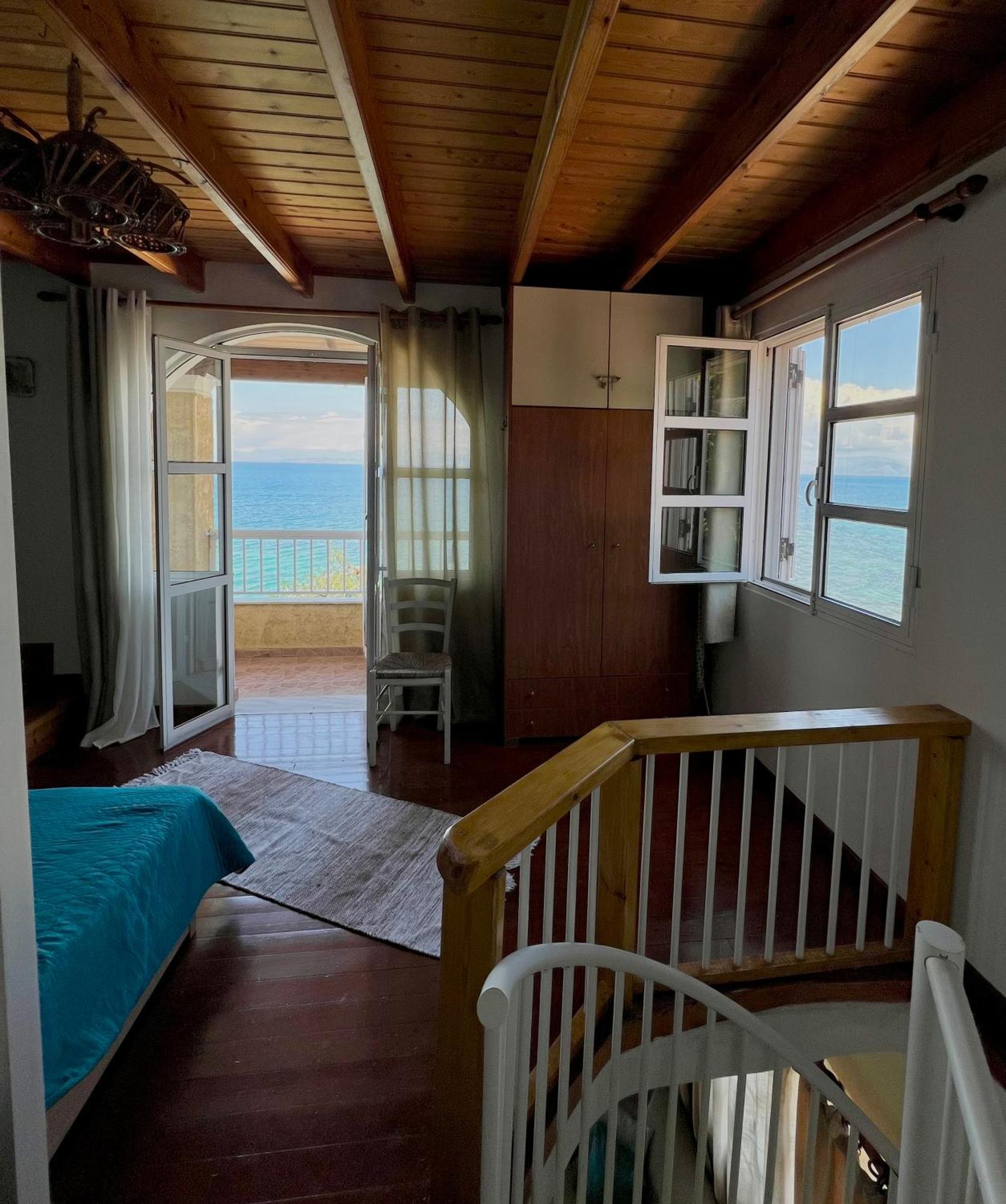 Kohyli Beachfront House Agia Pelagia Chlomou Luaran gambar