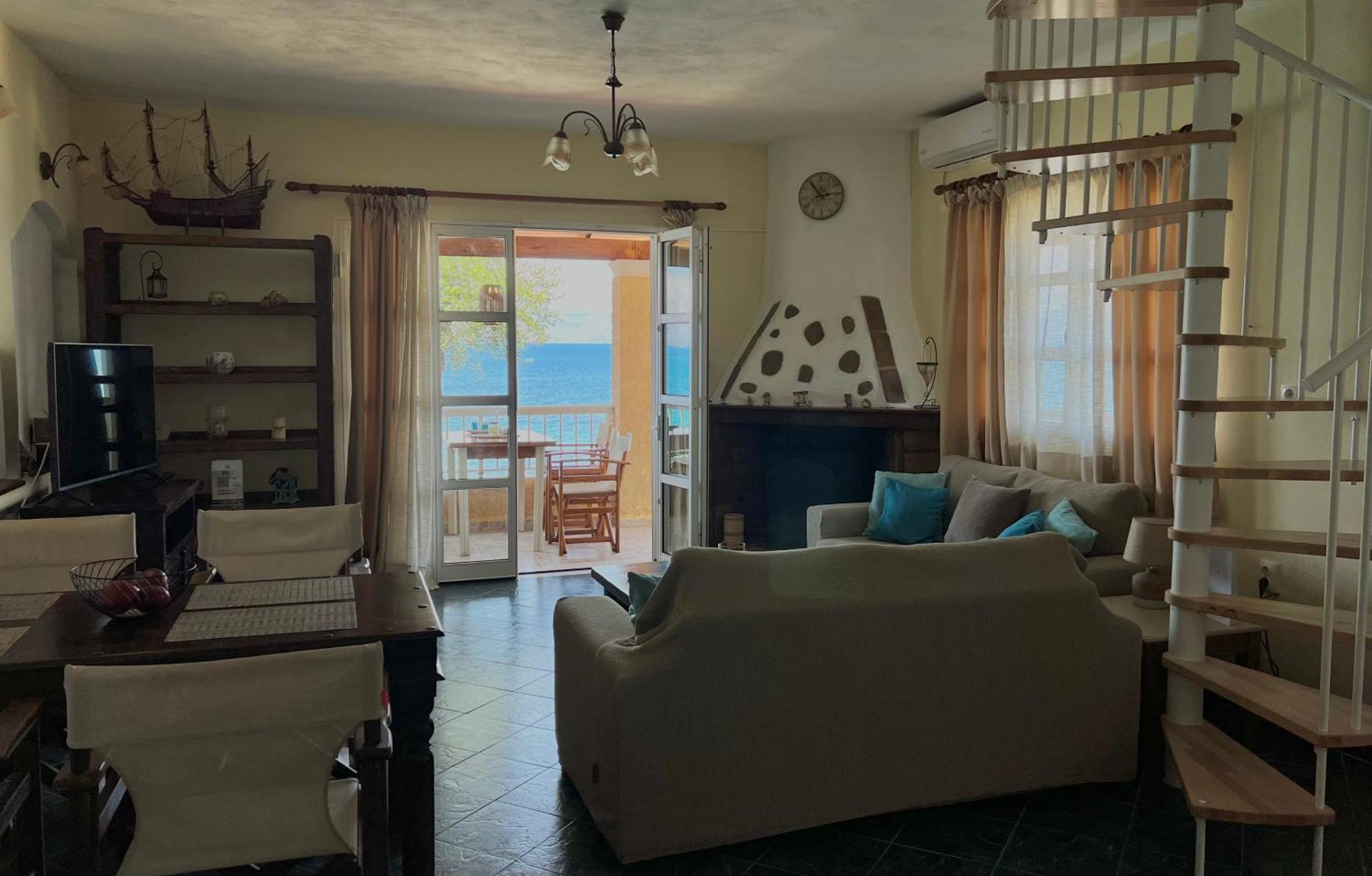 Kohyli Beachfront House Agia Pelagia Chlomou Luaran gambar